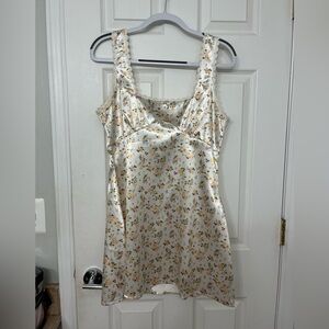 Princess Polly Satin Like New Mini Dress white floral size 8 with lace